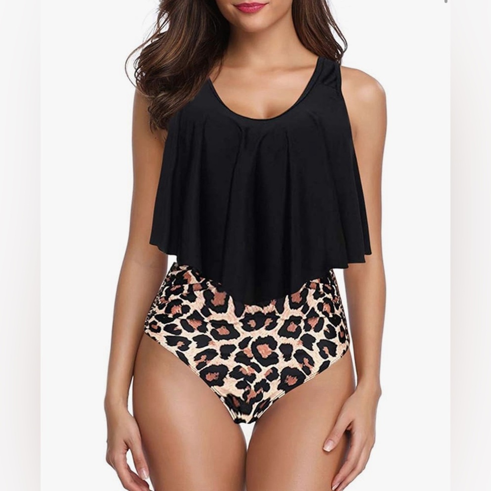 NWT Adisputent Medium Bikini